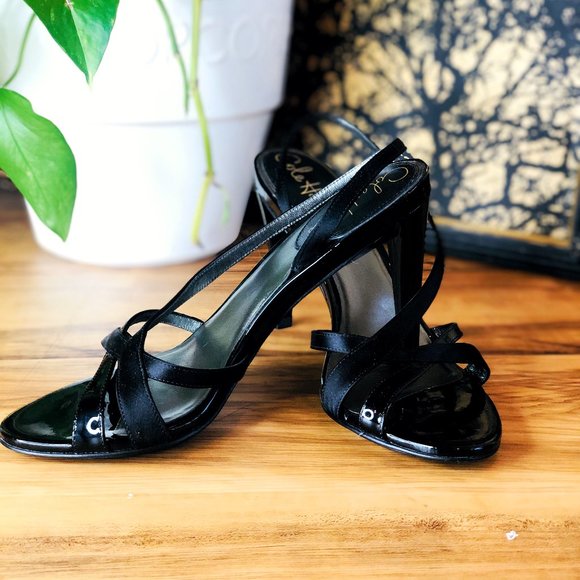 Cole Haan Black Strappy Heel Sandals size 7.5 Mint - Picture 3 of 12